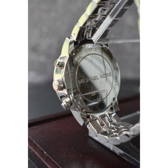 Michael Kors Women’s Chronograph Mother of Pearl Dial Stainless Steel Time Piece - Picture 9 of 16